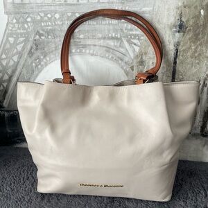 Dooney & Bourke City Flynn -BONE-